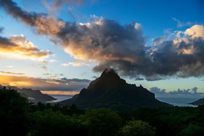 belvedere point at moorea